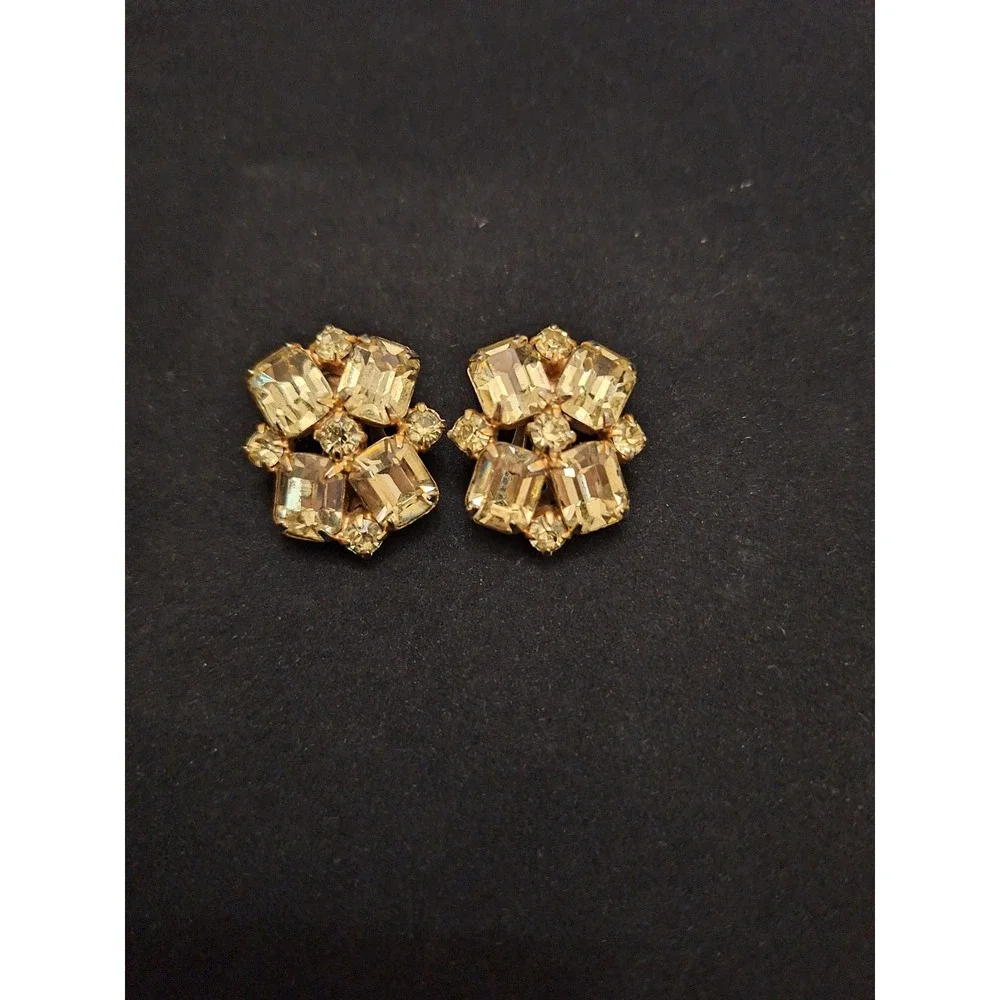 Vintage By Gale Champagne Rhinestone Clip On Earrings Cluster